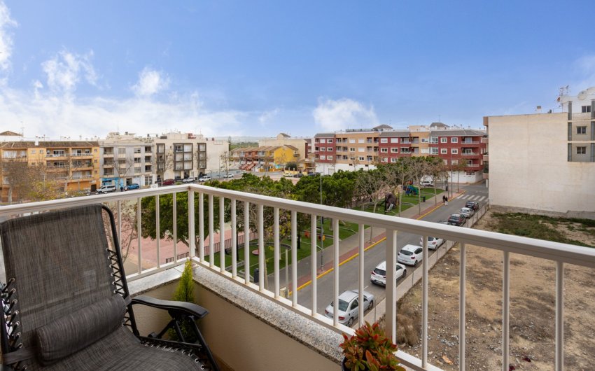 Revente - Apartment Flat -
Los Montesinos