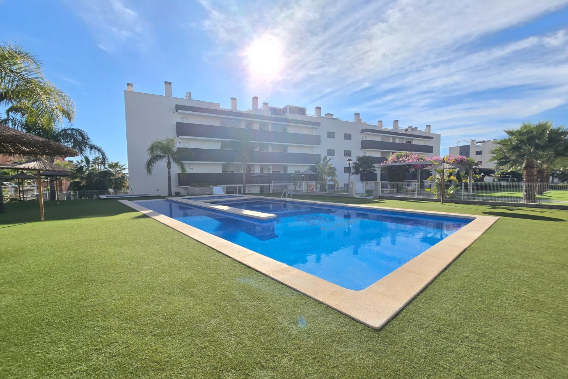 Revente - Apartment / Flat * -
Orihuela Costa * - Villamartín *