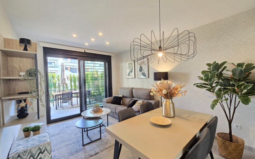 Revente - Apartment / Flat * -
Orihuela Costa * - Villamartín *