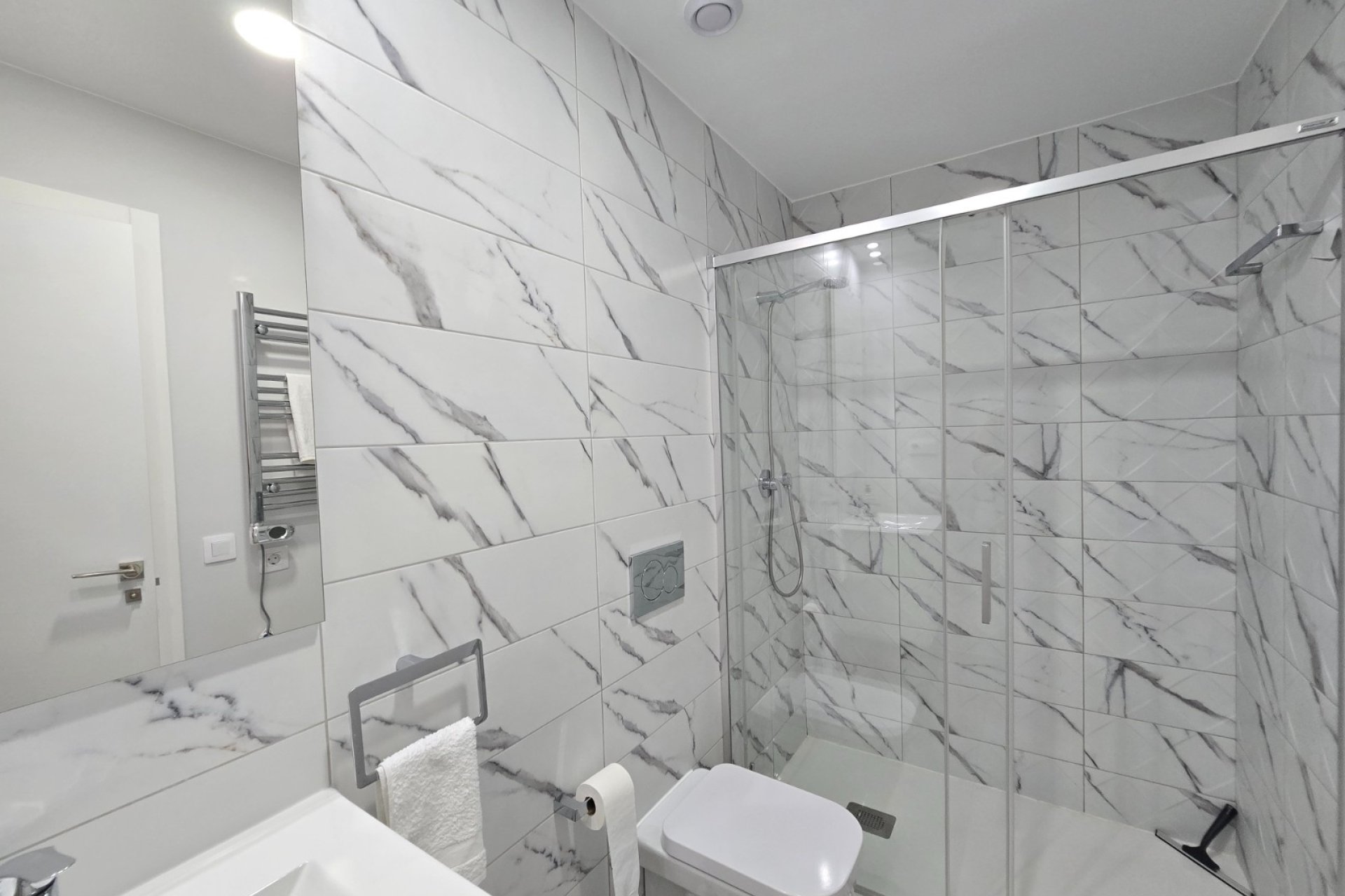 Revente - Apartment / Flat * -
Orihuela Costa * - Villamartín *