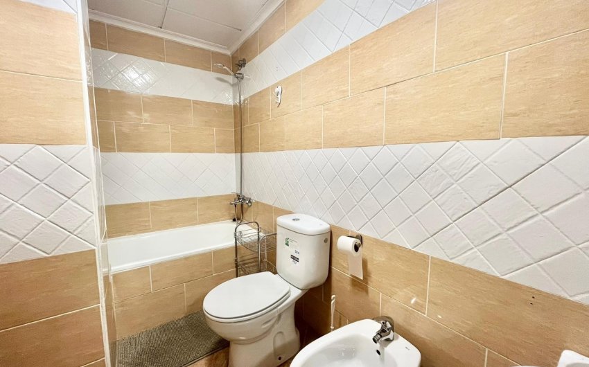 Revente - Apartment -
Formentera del Segura