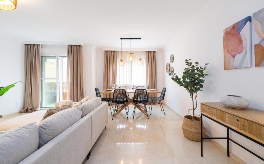 Revente - Apartment -
Fuengirola