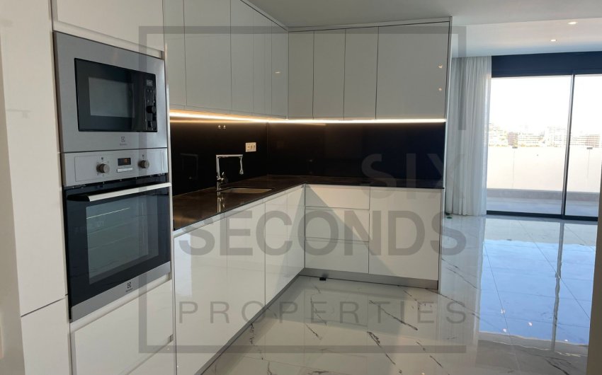 Revente - Apartment -
Gran Alacant