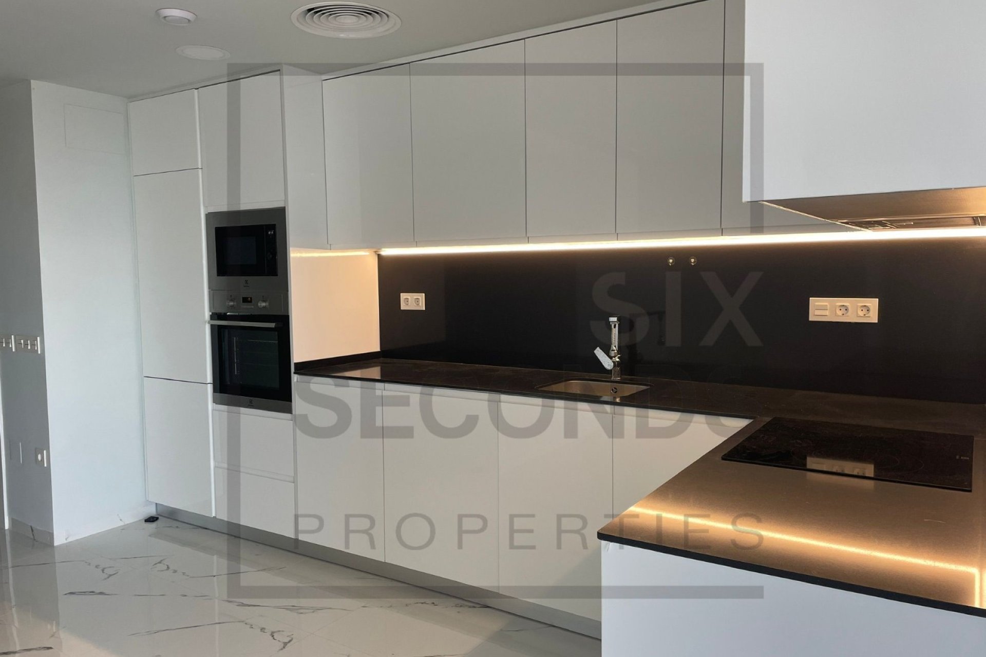 Revente - Apartment -
Gran Alacant