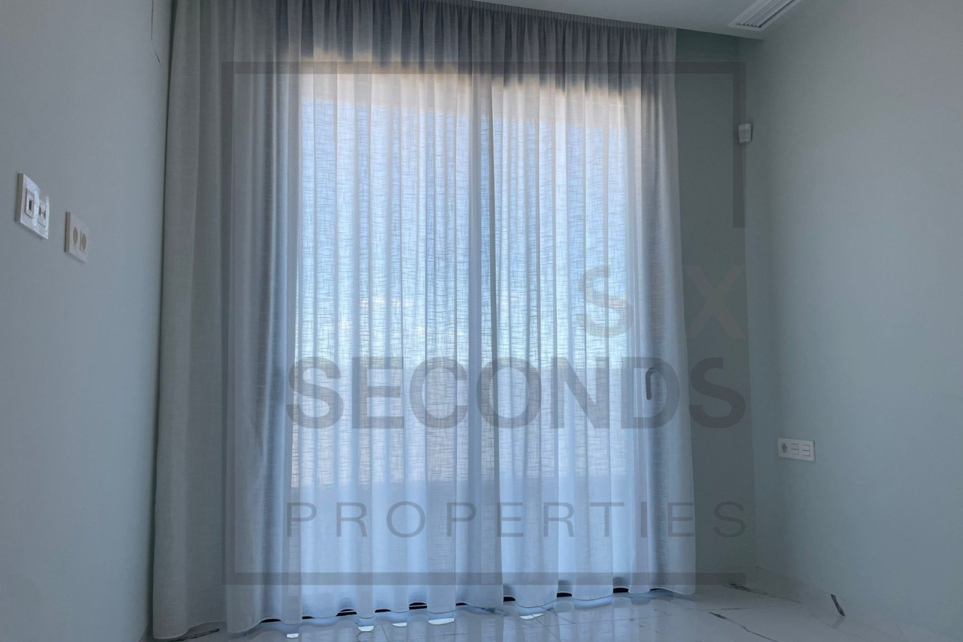 Revente - Apartment -
Gran Alacant