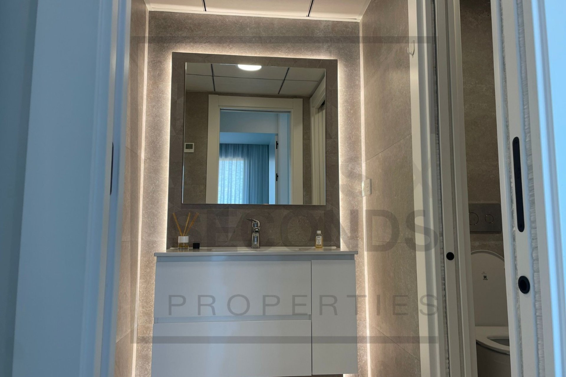 Revente - Apartment -
Gran Alacant