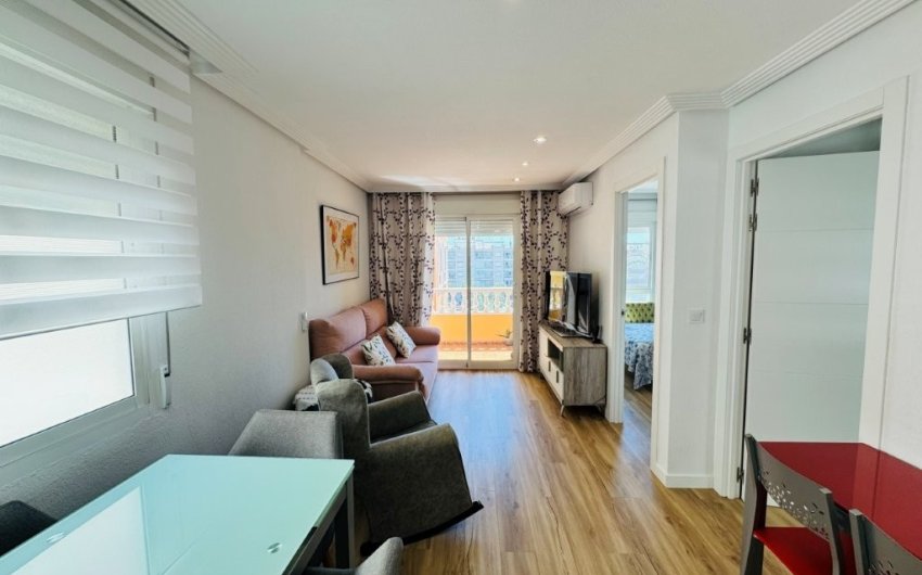 Revente - Apartment -
Guardamar del Segura - Costa Blanca
