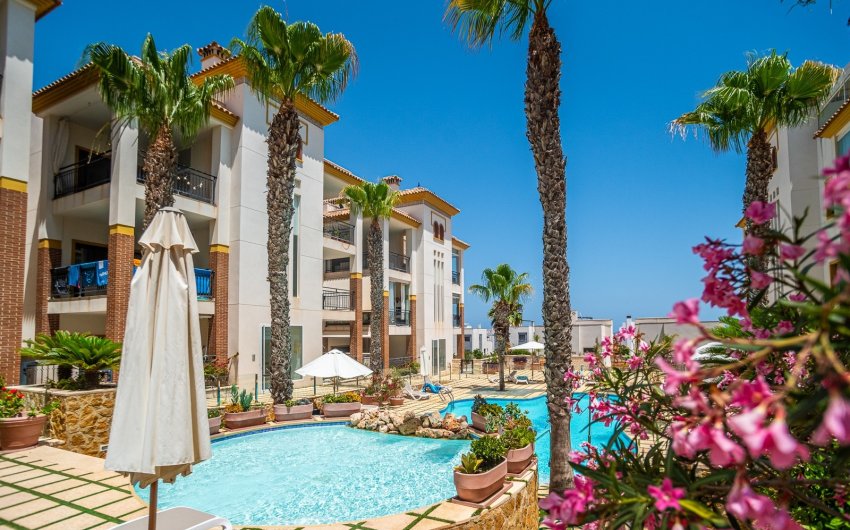 Revente - Apartment -
Guardamar del Segura - Costa Blanca