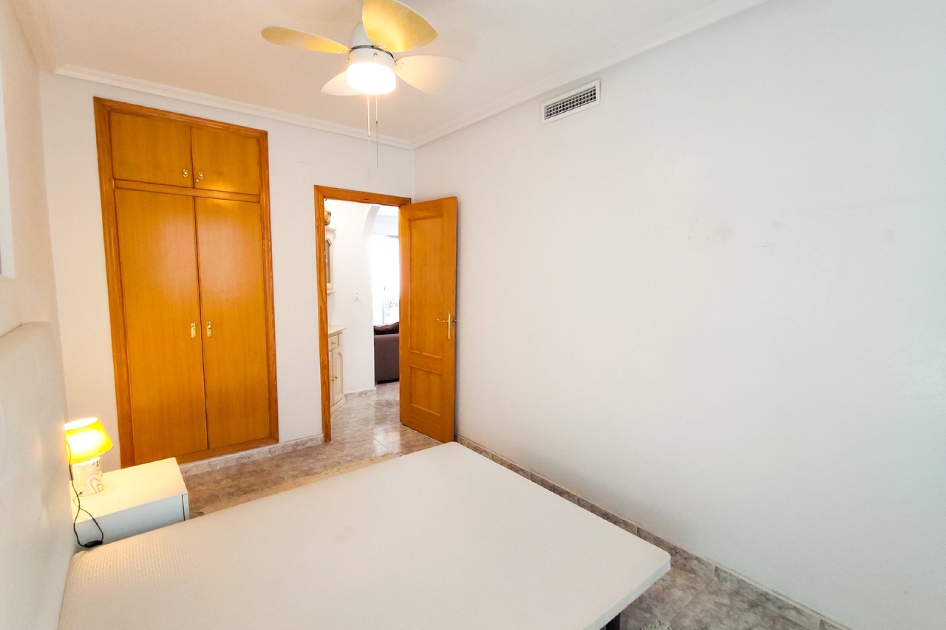 Revente - Apartment -
Guardamar del Segura - Costa Blanca