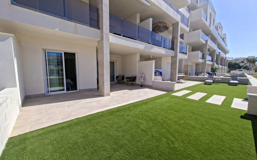 Revente - Apartment -
Guardamar del Segura - Costa Blanca