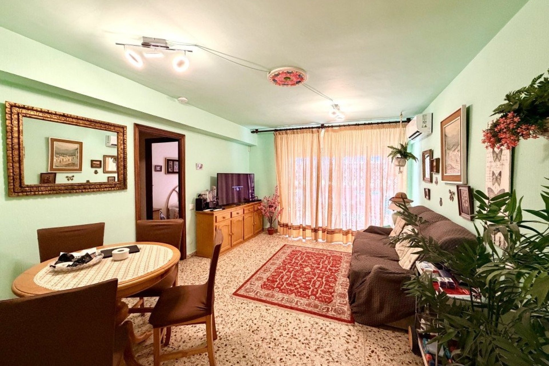 Revente - Apartment -
Guardamar del Segura - Costa Blanca