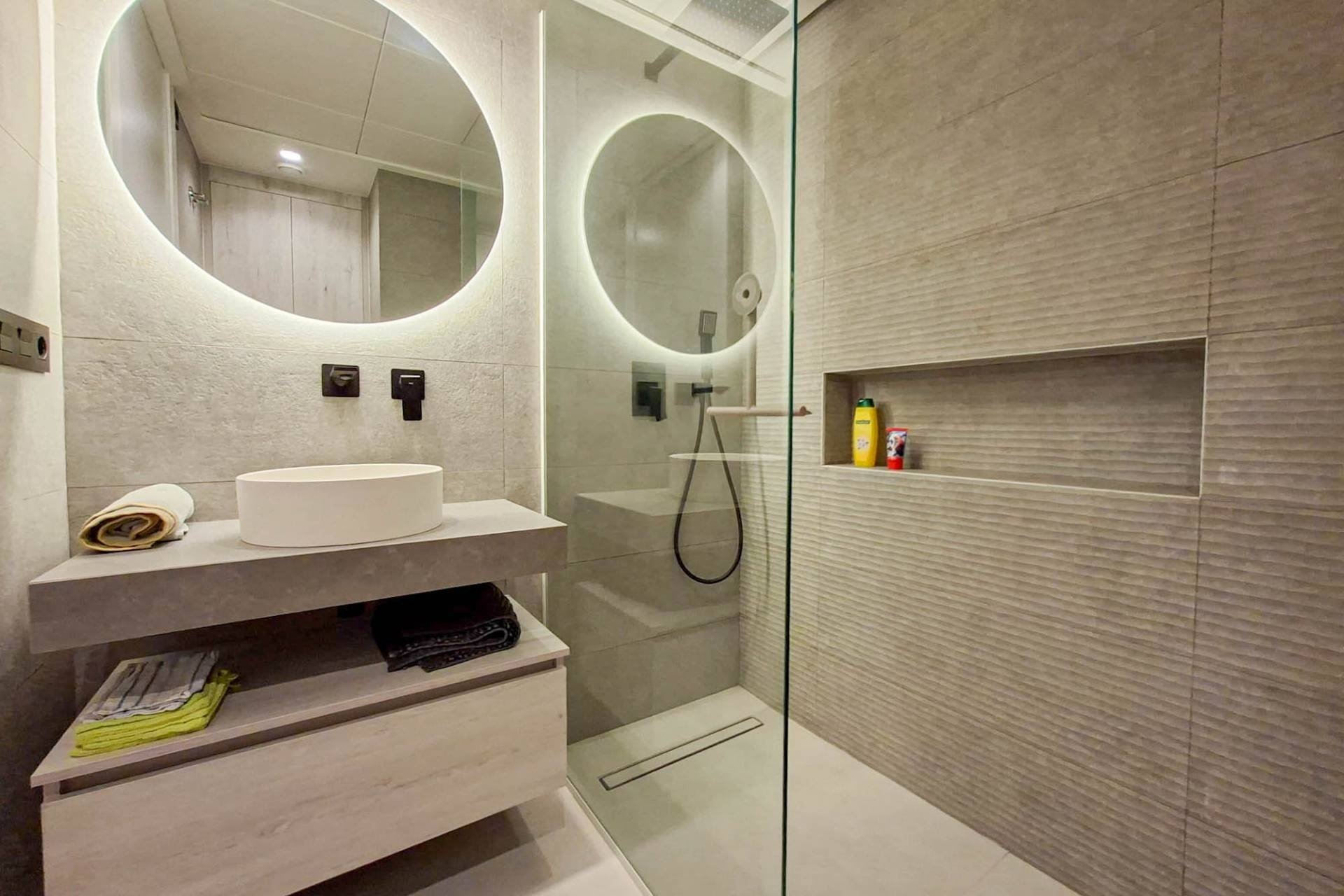 Revente - Apartment -
Guardamar del Segura - Costa Blanca