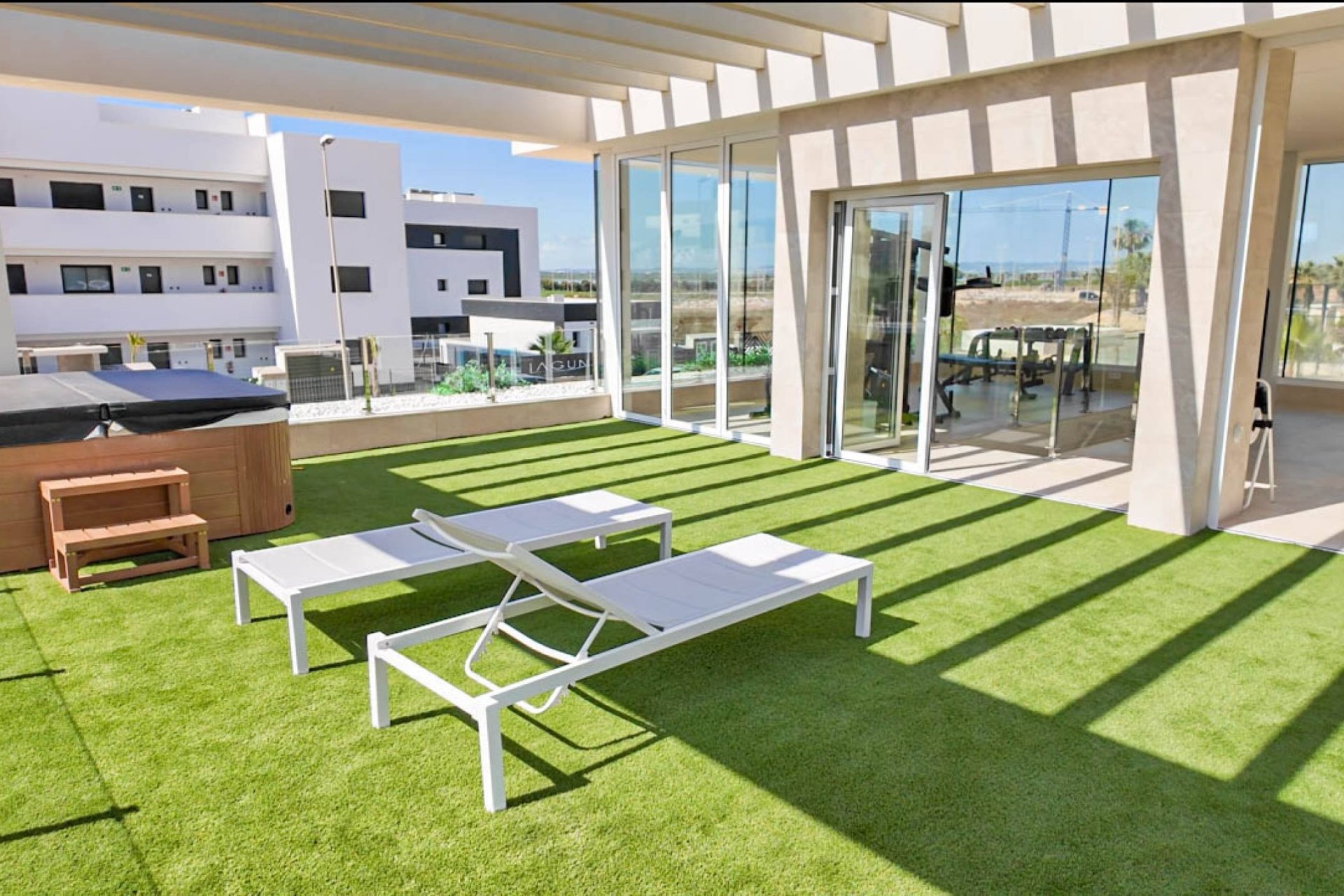 Revente - Apartment -
Guardamar del Segura - Costa Blanca
