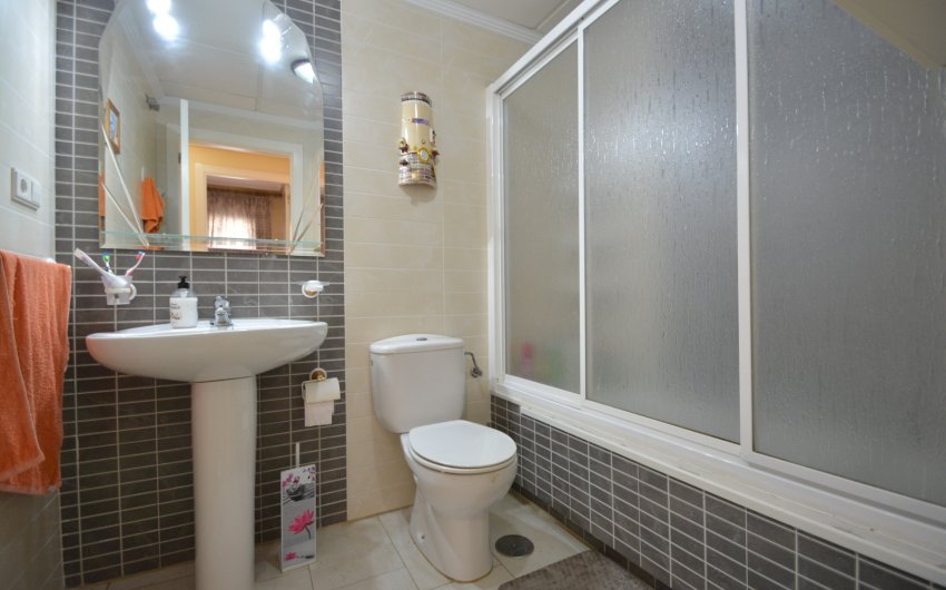 Revente - Apartment -
Guardamar del Segura - Costa Blanca
