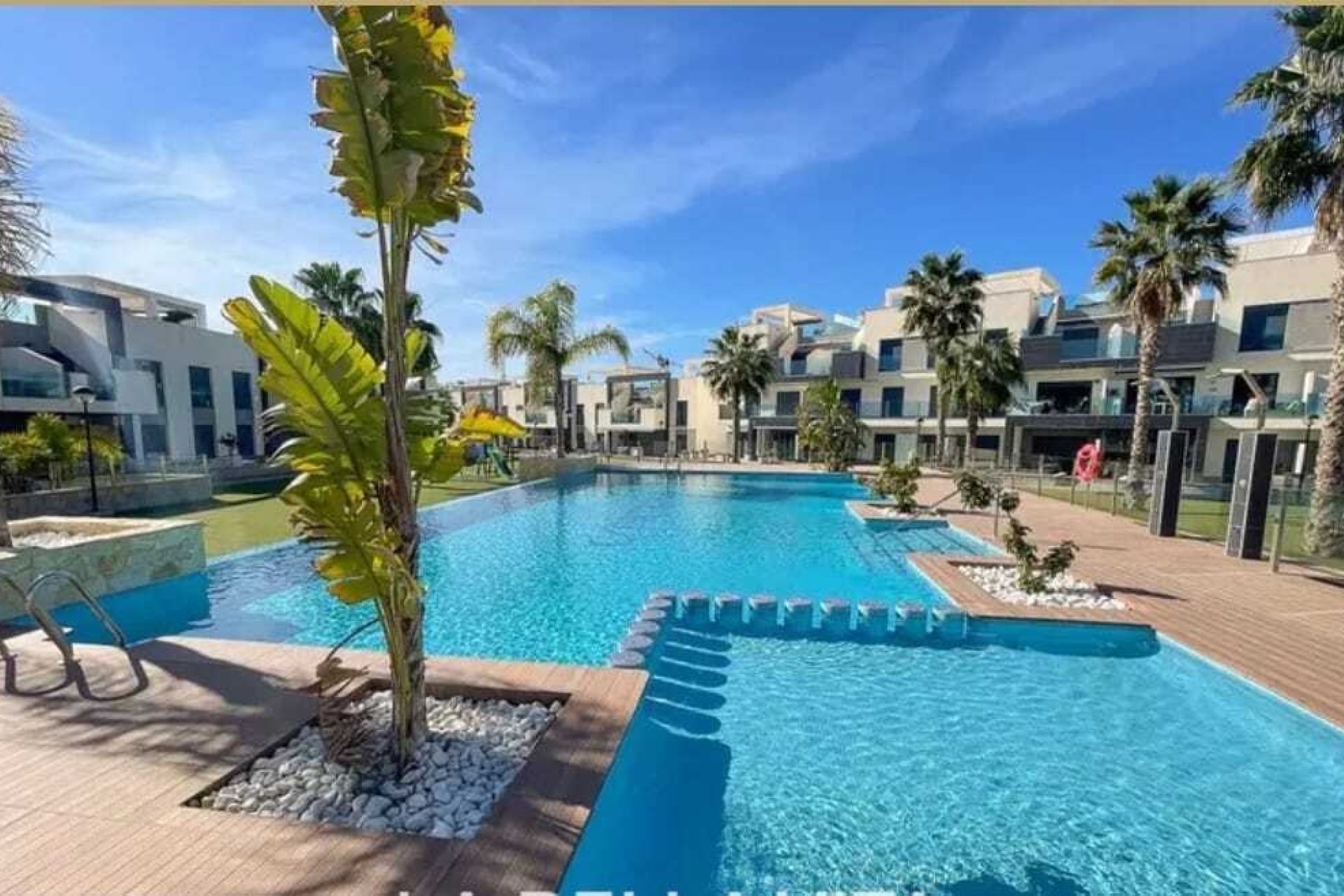 Revente - Apartment -
Guardamar del Segura - Costa Blanca