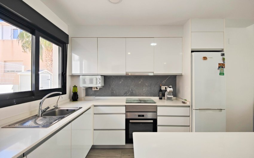 Revente - Apartment -
Guardamar del Segura - Costa Blanca