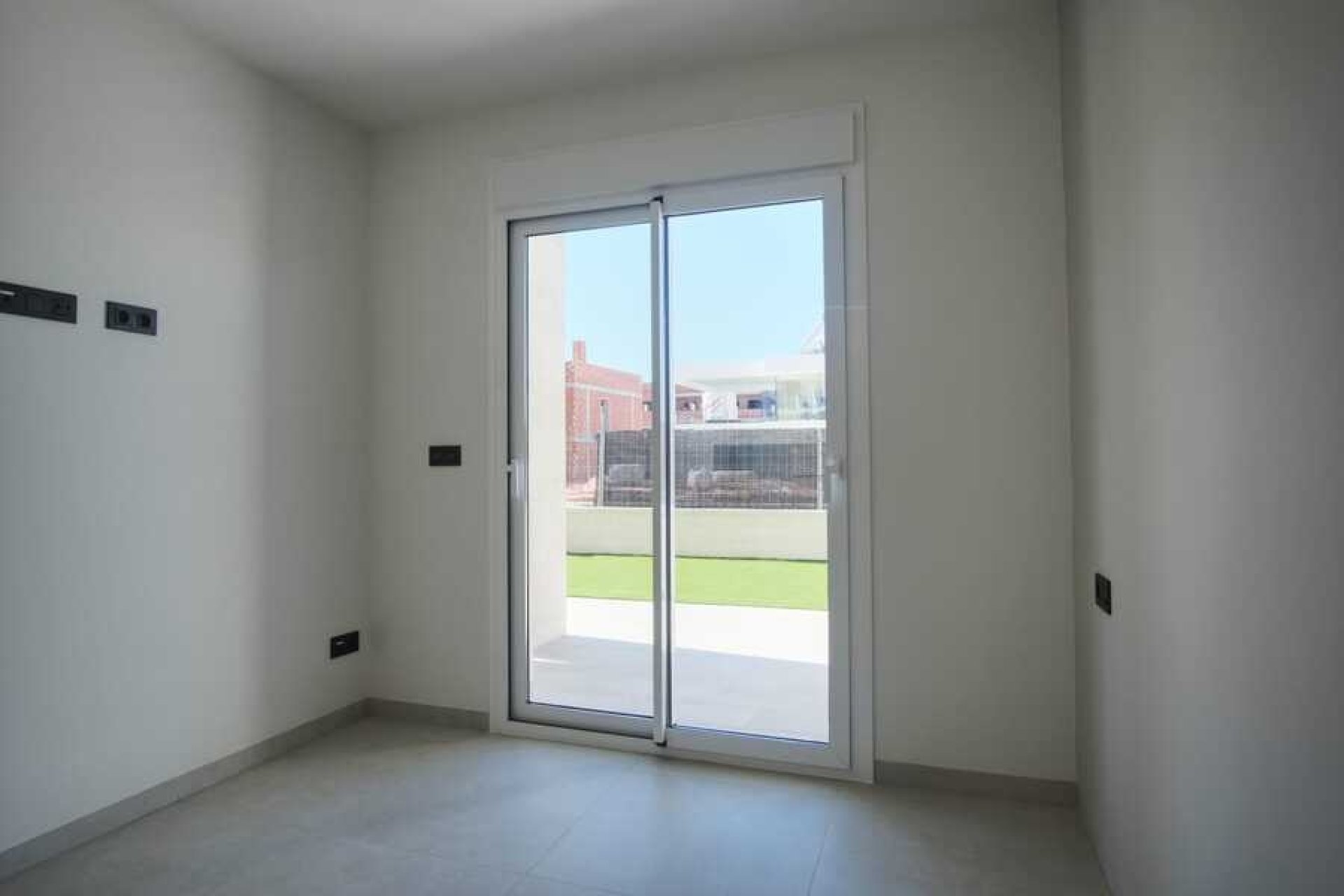 Revente - Apartment -
Guardamar del Segura - Costa Blanca
