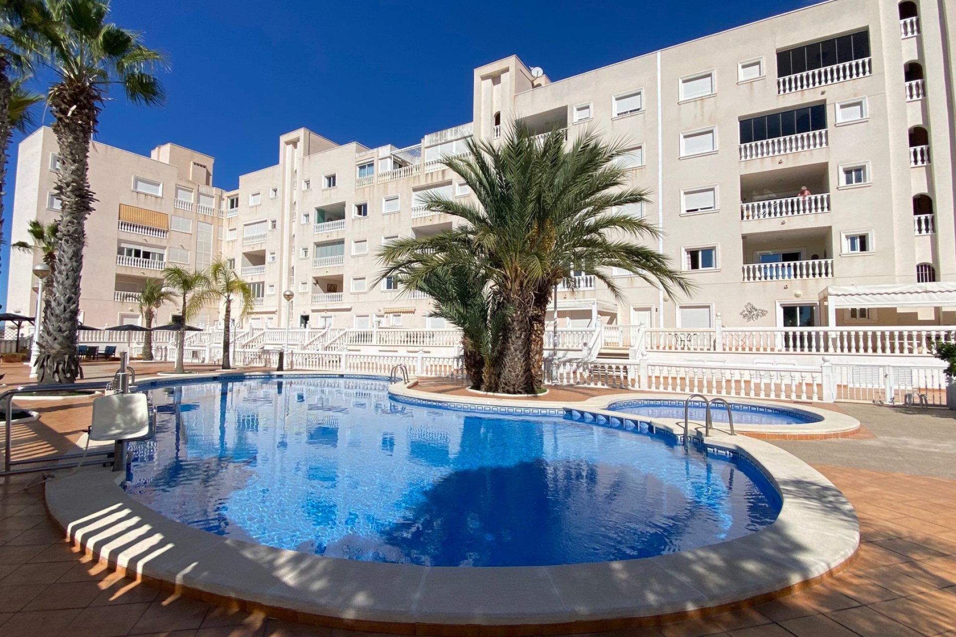 Revente - Apartment -
Guardamar del Segura - El Edén