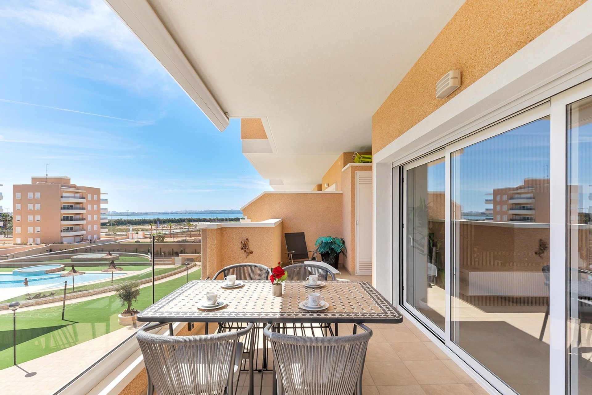 Revente - Apartment -
Guardamar del Segura - El Raso