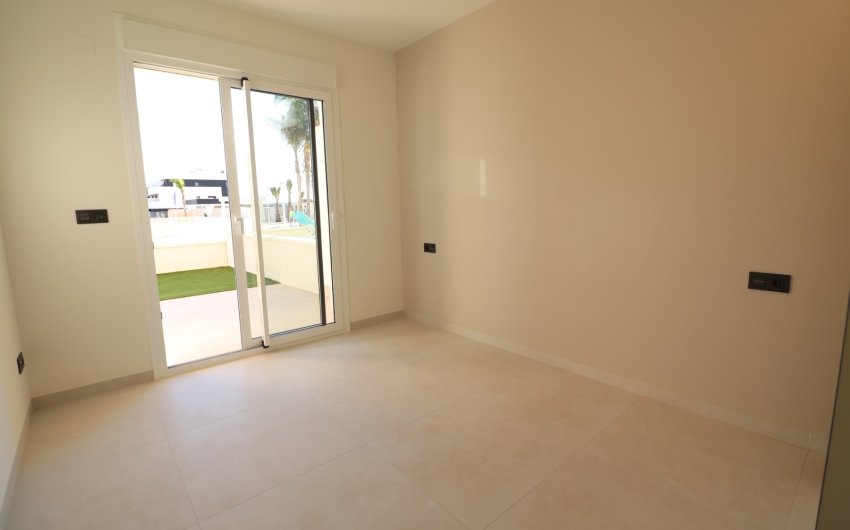 Revente - Apartment -
Guardamar del Segura - El Raso
