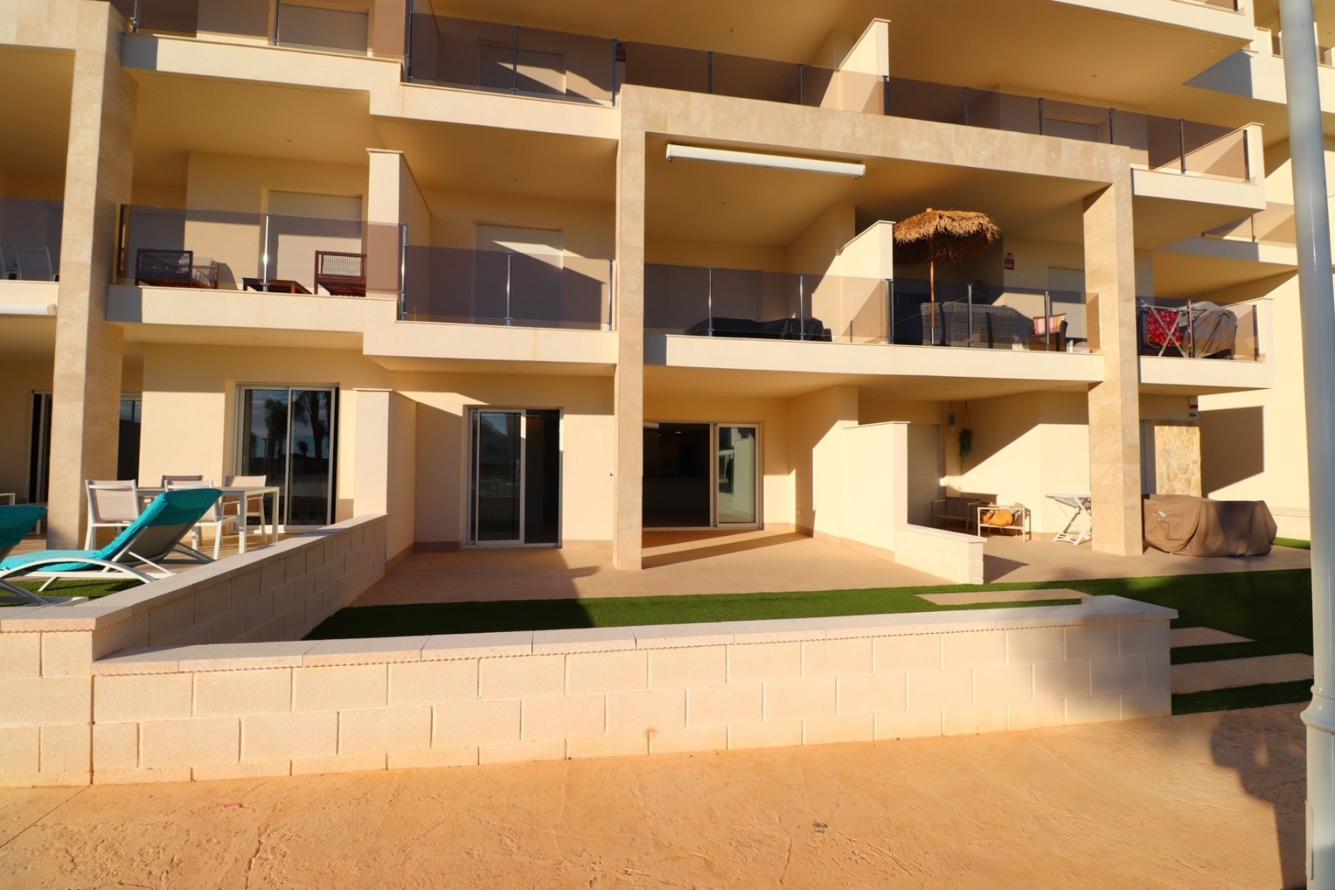 Revente - Apartment -
Guardamar del Segura - El Raso