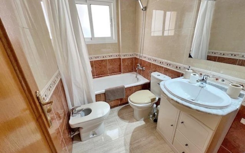Revente - Apartment -
Guardamar del Segura - Puerto Deportivo