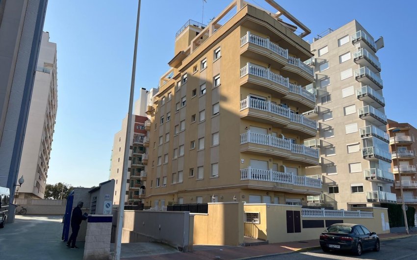 Revente - Apartment -
Guardamar del Segura - Puerto Deportivo