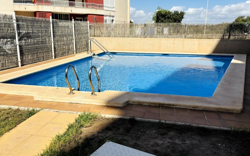 Revente - Apartment -
Guardamar del Segura - Puerto