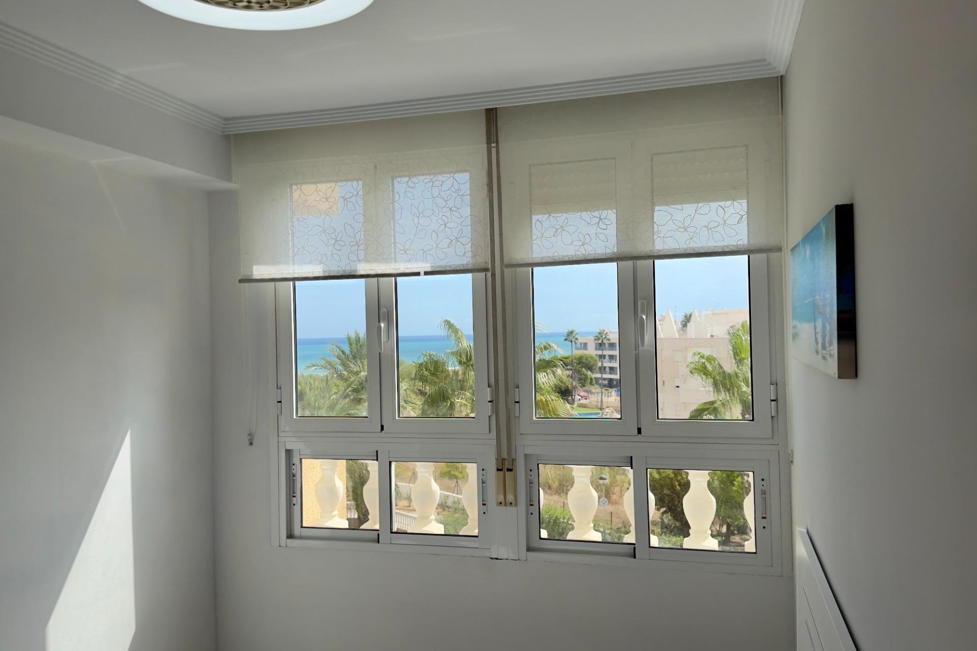 Revente - Apartment -
Guardamar del Segura - Urbanizaciones