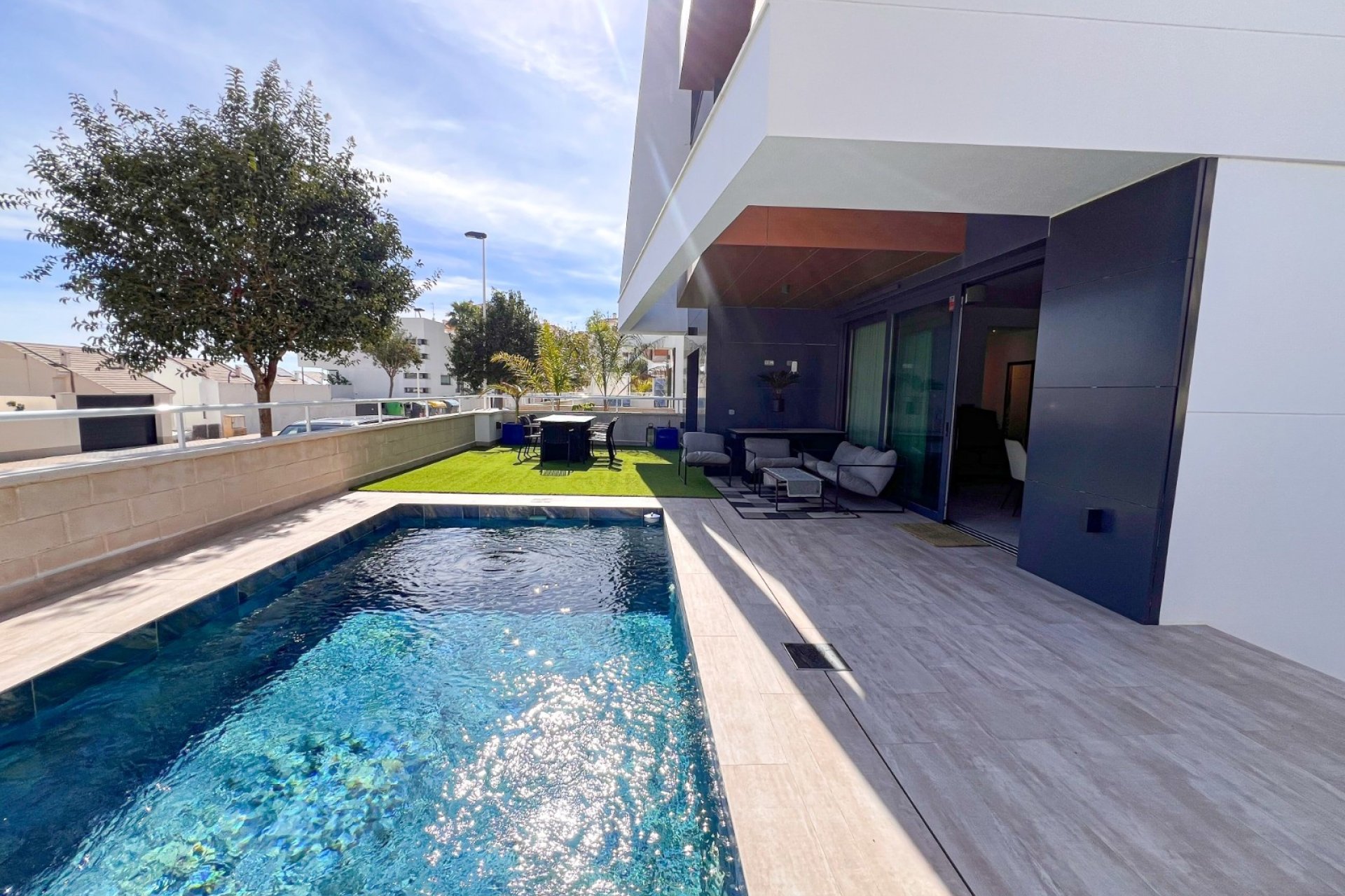 Revente - Apartment -
Guardamar del Segura - Urbanizaciones