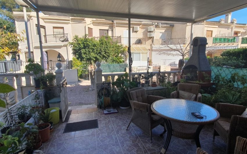 Revente - Apartment -
Guardamar del Segura - Urbanizaciones