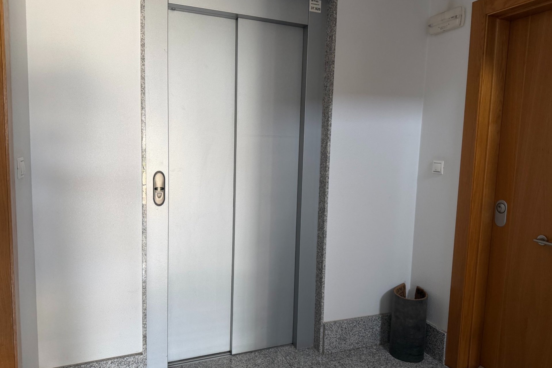 Revente - Apartment -
Jacarilla - Inland
