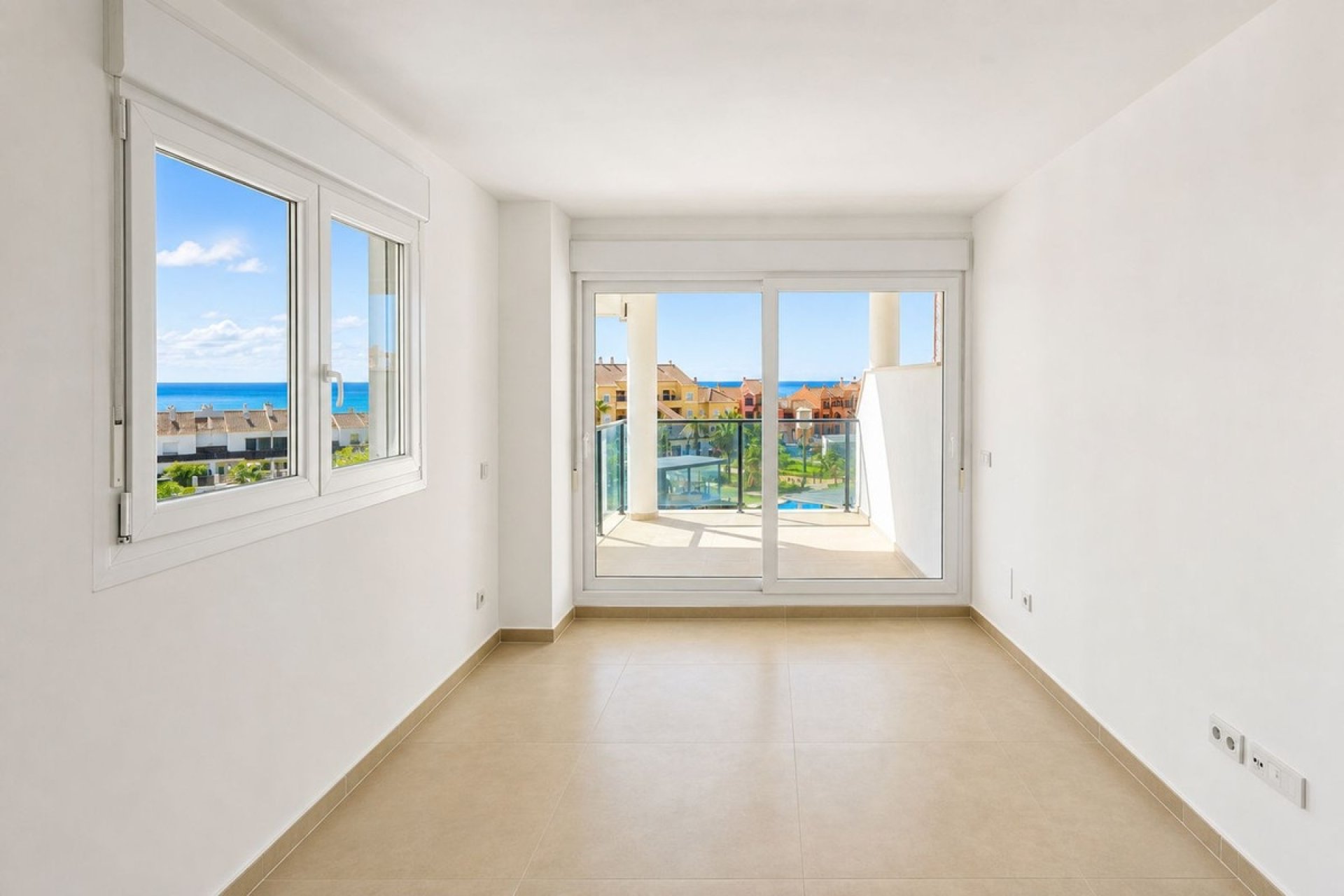 Revente - Apartment -
La Duquesa - Costa del Sol