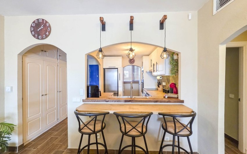 Revente - Apartment -
La Duquesa - Costa del Sol