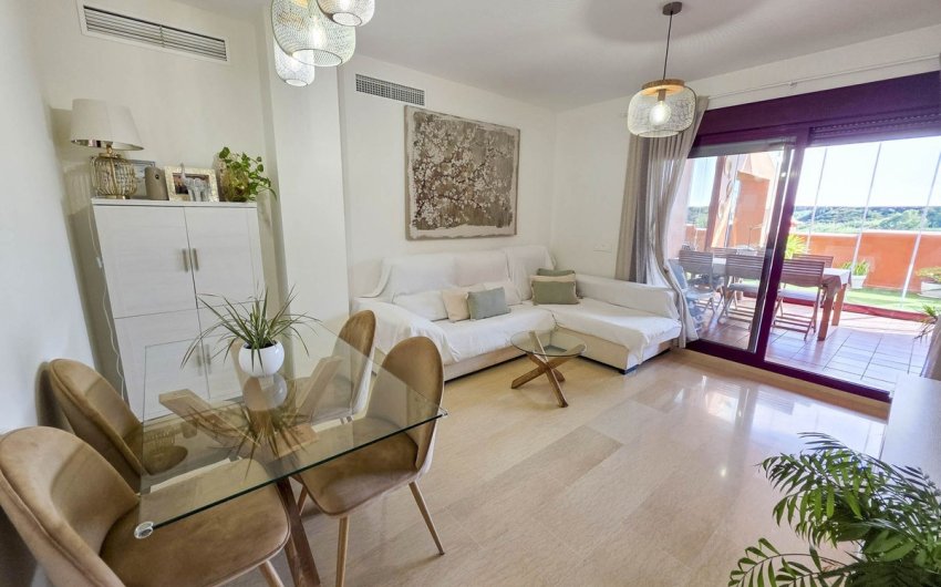 Revente - Apartment -
La Duquesa - Costa del Sol