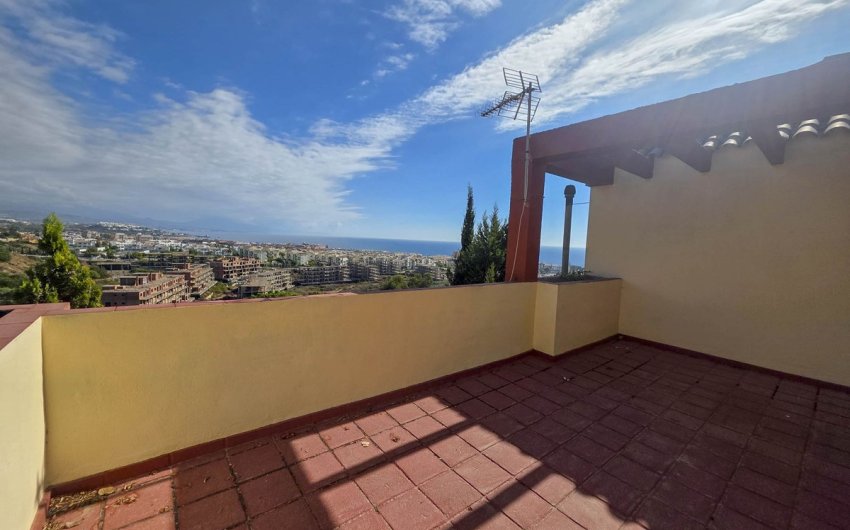 Revente - Apartment -
La Duquesa - Costa del Sol