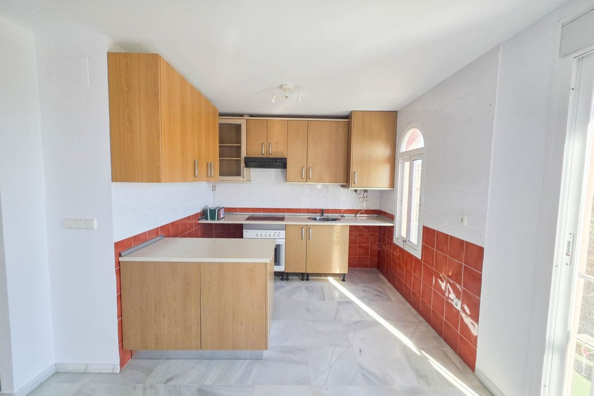 Revente - Apartment -
La Duquesa - Costa del Sol