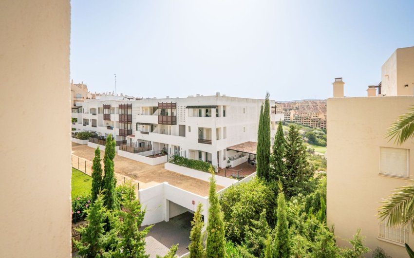 Revente - Apartment -
La Duquesa - Costa del Sol
