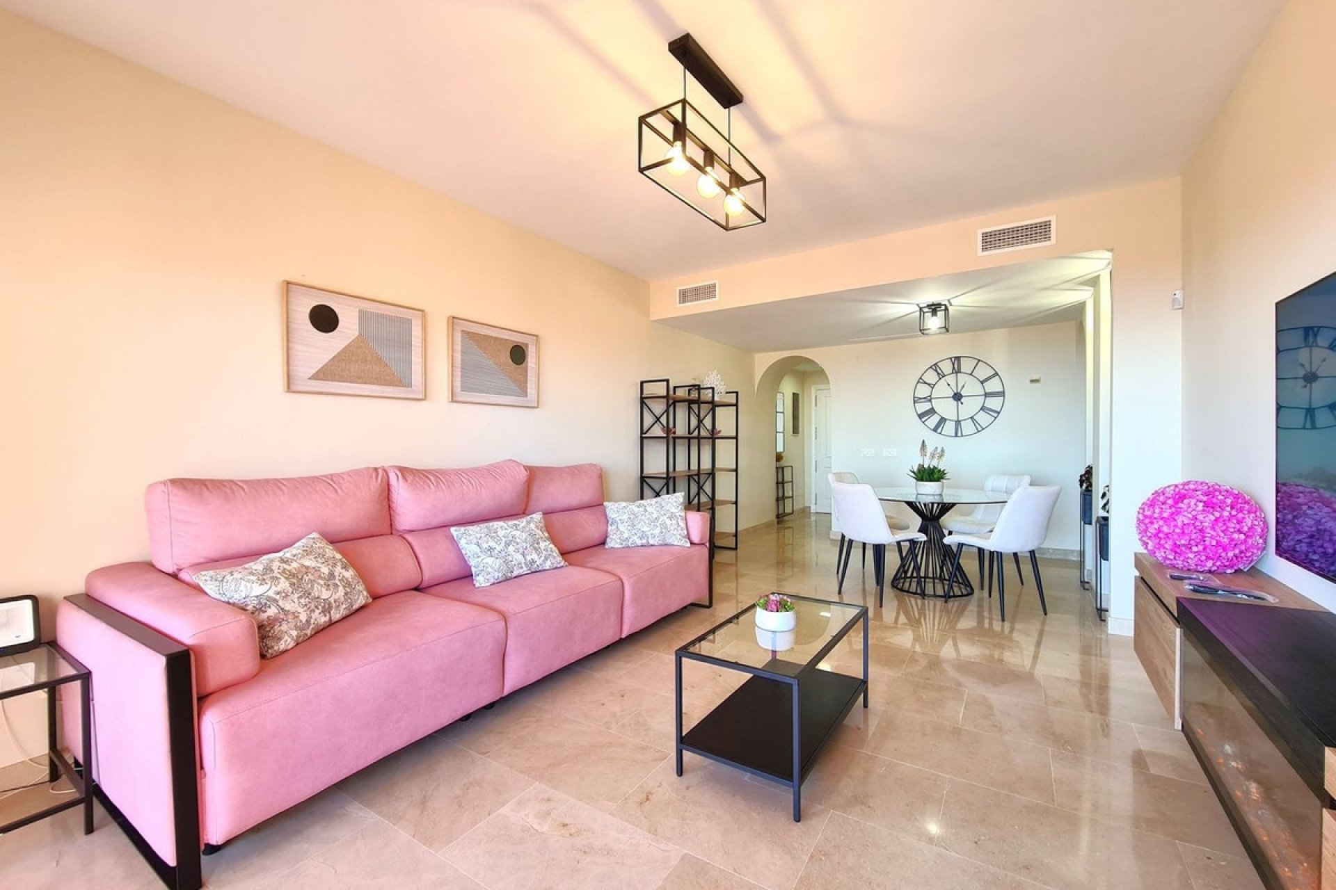 Revente - Apartment -
La Duquesa - Costa del Sol