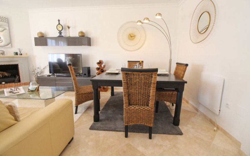 Revente - Apartment -
La Mairena - Inland