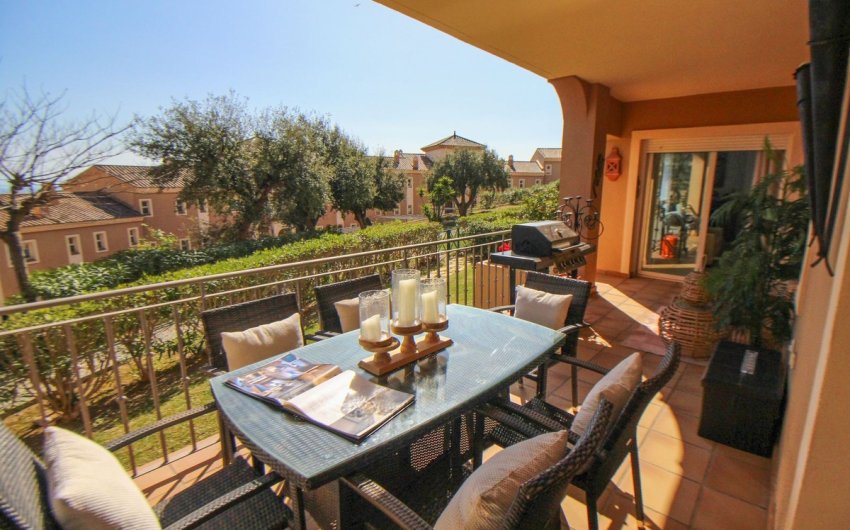 Revente - Apartment -
La Mairena - Inland