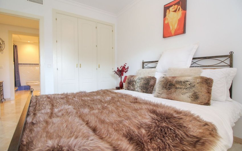 Revente - Apartment -
La Mairena - Inland