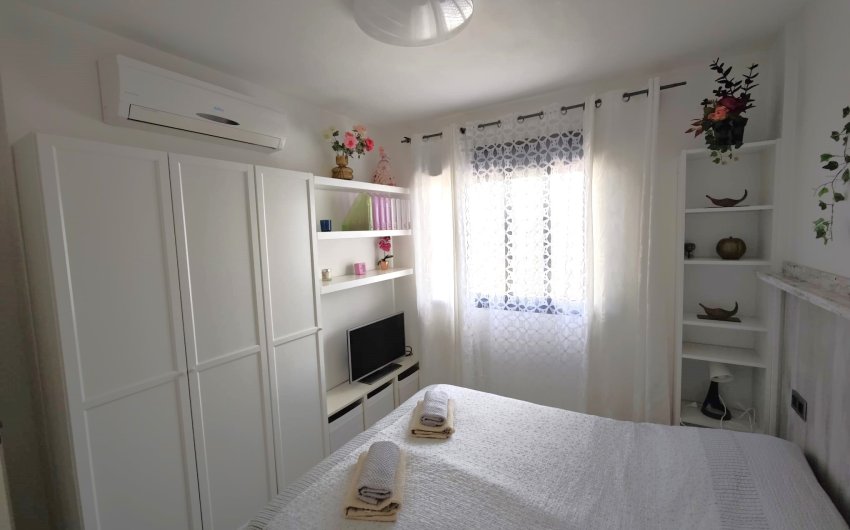 Revente - Apartment -
La Zenia - Costa Blanca