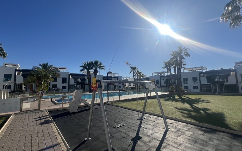 Revente - Apartment -
La Zenia - Costa Blanca