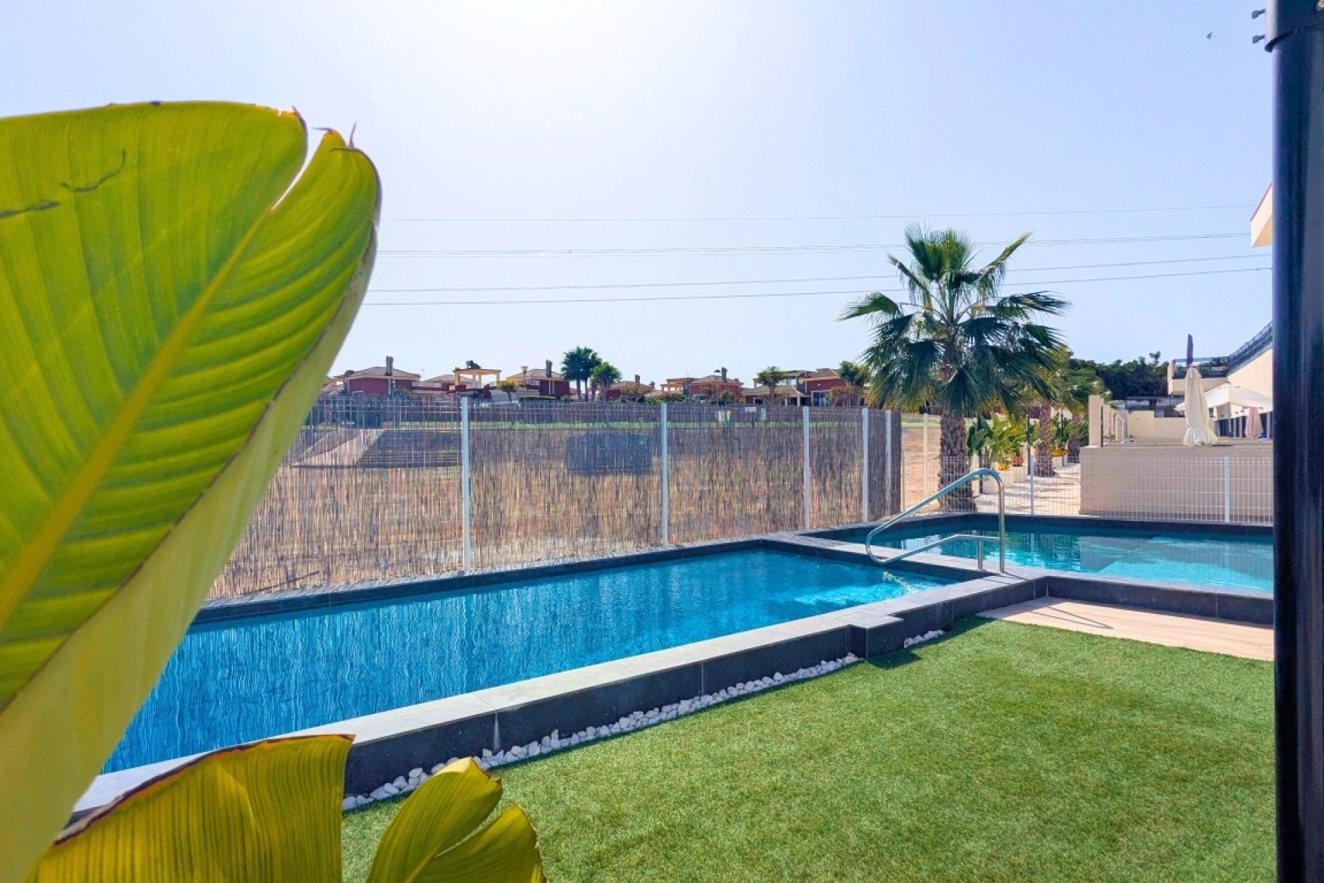 Revente - Apartment -
Lo Crispin - Inland
