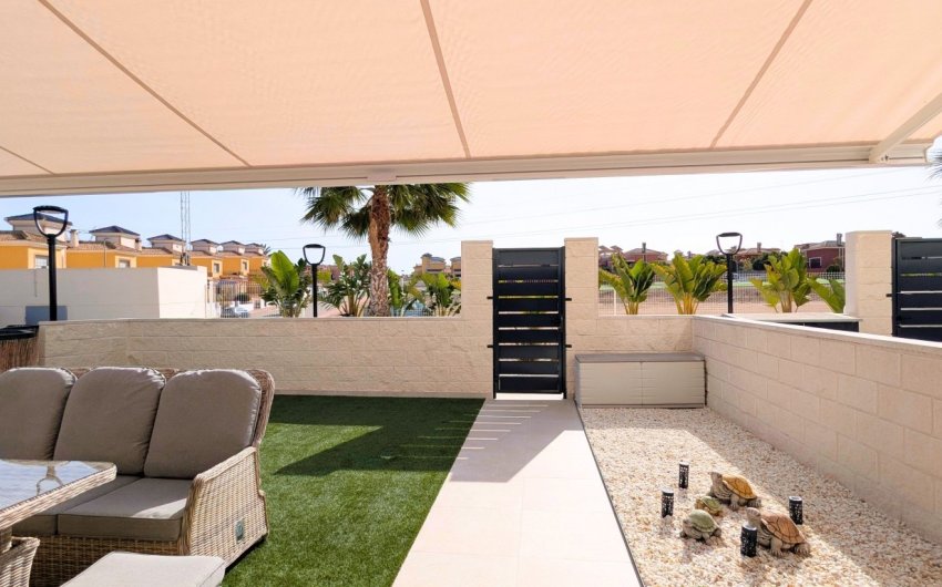 Revente - Apartment -
Lo Crispin - Inland