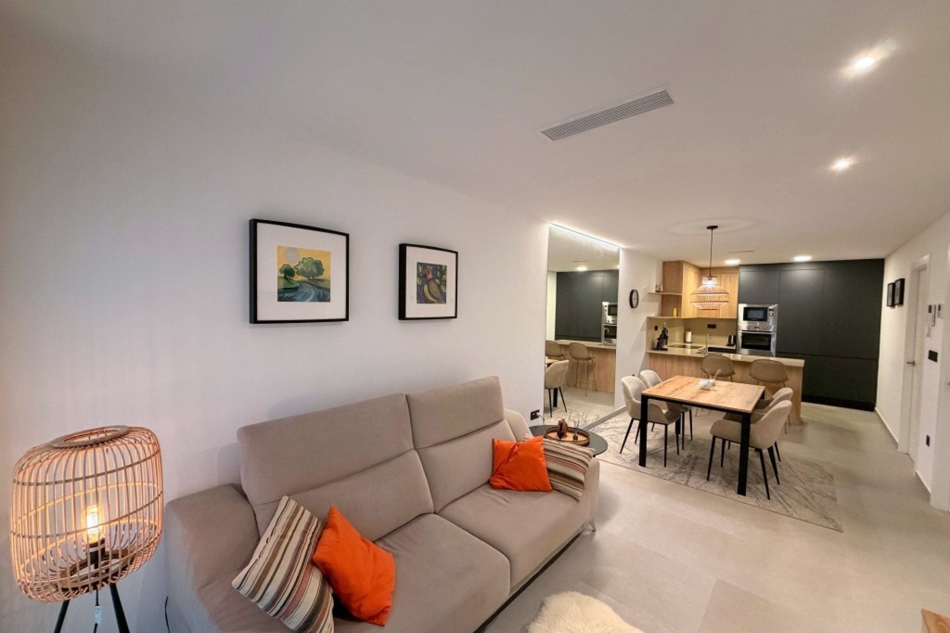 Revente - Apartment -
Lo Crispin - Inland