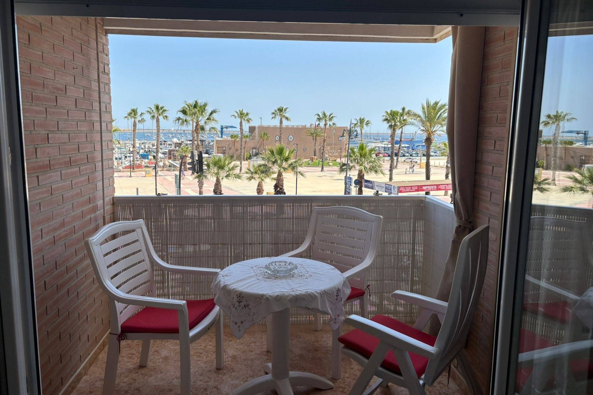 Revente - Apartment -
Lo Pagan - La Puntica