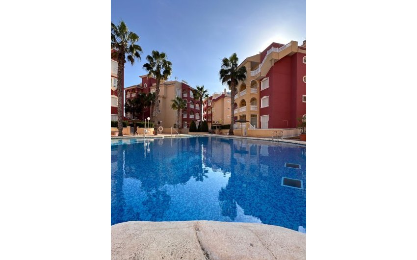 Revente - Apartment -
Los Alcazares