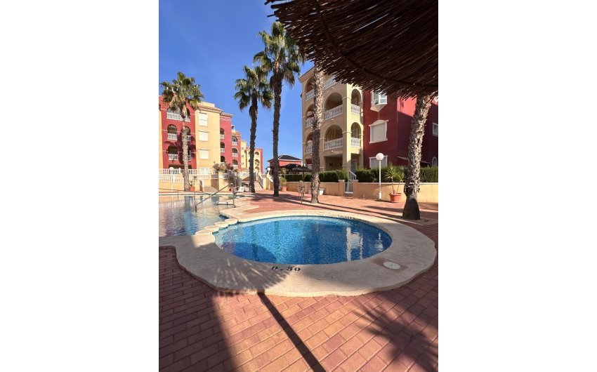 Revente - Apartment -
Los Alcazares